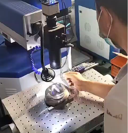 瀾速激光